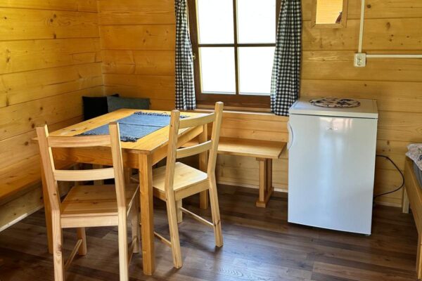 Campanula-camping-vybaveni-chatky-2026-5